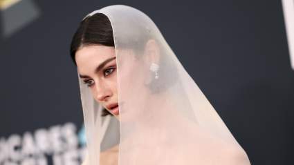 Gracie Abrams Cancelar Más European Tour Dates After Illness