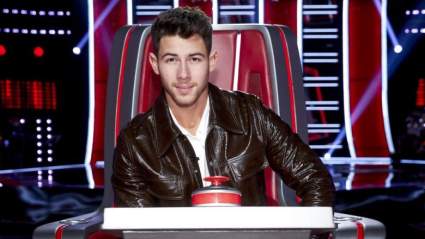 Nick Jonas sale de trabajo debido a la programación
