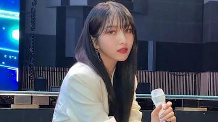 K-Pop Star Slammed for Posting Flirty Photos with Nazi Statue