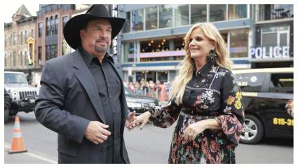 Artista de maquillaje Temido Garth Brooks sería ‘Hire Alguien para asesinarla,’ Court Filing dice