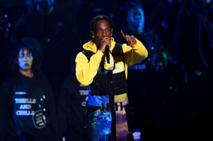 El ‘Astroworld’ de Travis Scott finalmente ha sido Beaten por 6ix9ine