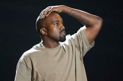 Kanye West pierde otra fecha de lanzamiento, Twitter reacciona