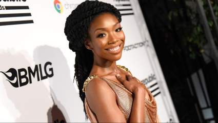 Brandy Health Update: Singer Is ‘Home Relaxing’ After Falling Unconscious