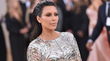Kim Kardashian se disculpa por defender a Jeffree Star
