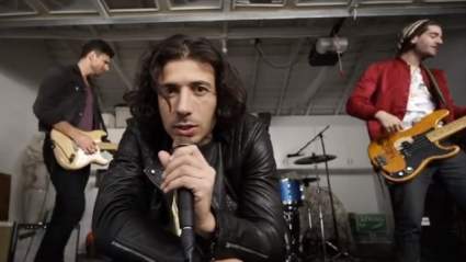 ¡Mágico! Realiza ‘Rude’ en 2014 Teen Choice Awards