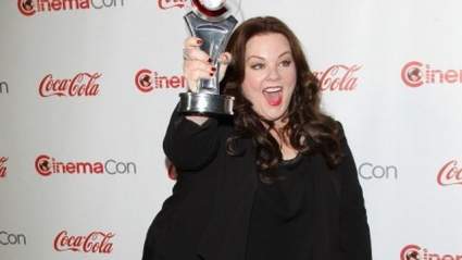 Melissa McCarthy se abre sobre los comentarios abundantes de Rex Reed en Peso