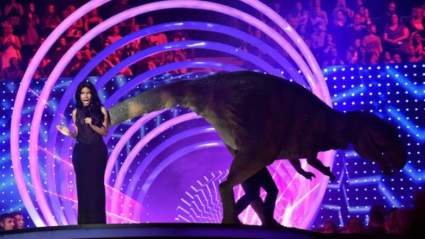 Nicki Minaj’s Sexy MTV EMAs 2014 Performance