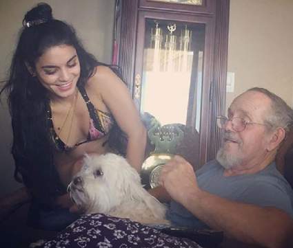 Greg Hudgens – Padre de Vanessa Hudgens