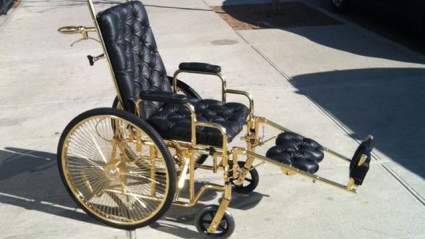 Lady Gaga Comisiones Sillón de Ruedas de Oro