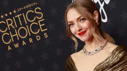 Amanda Seyfried Talks New Peacock Show, Her Place In The Industry In Podcast Apariance: “Todo es como una ola”