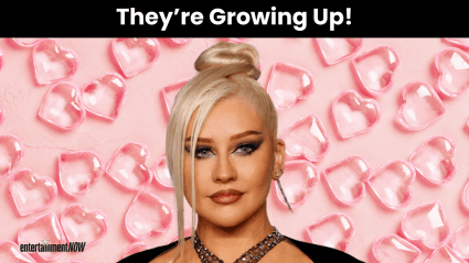 Christina Aguilera Puestos Rare Family Photo & Fans Go Wild