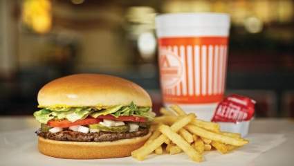 ¿Qué hamburguesa está abierta en Acción de Gracias 2021?