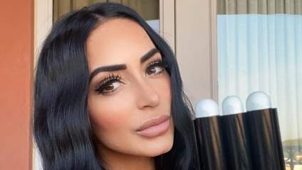 Los aficionados a los zapatos de Jersey comienzan la petición de fuego Angelina Pivarnick