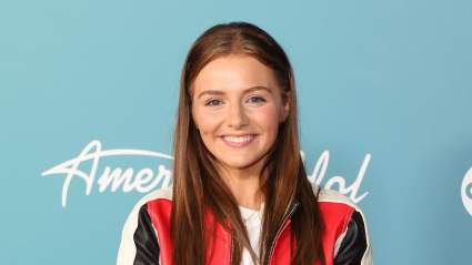 ¿Por qué ‘Idol’ Alum Emmy Russell era ‘So Mad’ Ella tenía que Sing Loretta Lynn Song