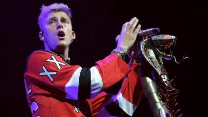 Cómo agilizar " Escucha a Machine Gun Kelly’s ‘Binge’ EP