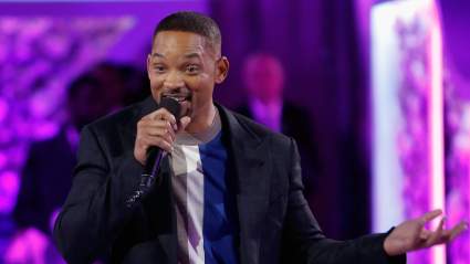 SDCC: Warner Bros. " DC Films Panel Anuncios " Videos