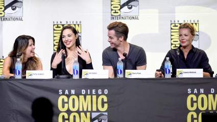 WATCH: SDCC ‘Wonder Woman’ Trailer’ Panel da Gal Gadot el Spotlight