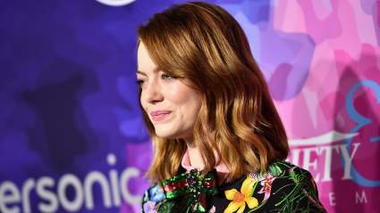 ¿Quién es Hosting y Performing en SNL Esta noche?