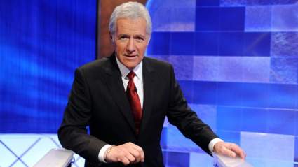 WATCH: “Jeopardy” concursante concursante Janet Jackson para Ariana Grande