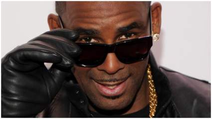 ¿Tiene R. Kelly una novia? ¿Está saliendo con alguien?