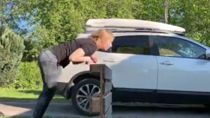 Ayala Kirstine ‘Jugando como un caballo’: 5 Datos rápidos que necesitas saber