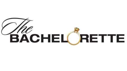 Ex licenciado Caídas Hint Que Ella está en una nueva relación