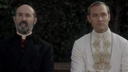 Final de la temporada del joven Papa: ¿En qué hora está el canal?